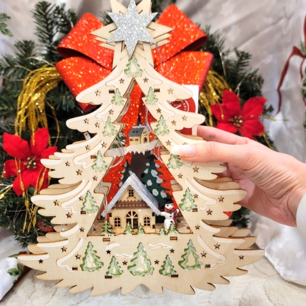 ✨ NEW WITH TAGS✨ Christmas Martha Stewart LED Handcrafted Wood Christmas Tree